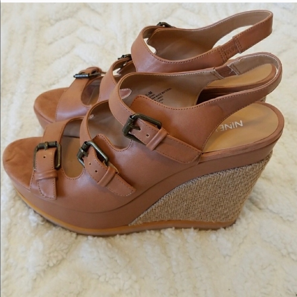 Nine West Wixsono Wedge Sandles